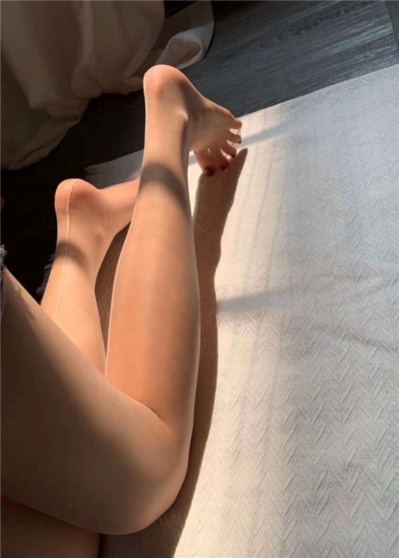 超级闷Sao的大胸女